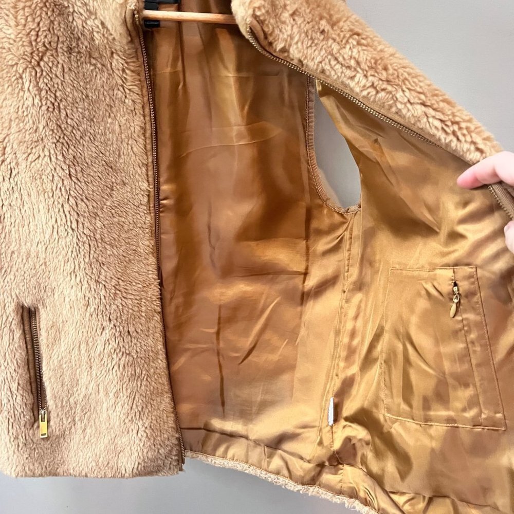 J.Crew Plush Teddy‎ Fleece Excursion Vest in Tan- Size S - Picture 2 of 4